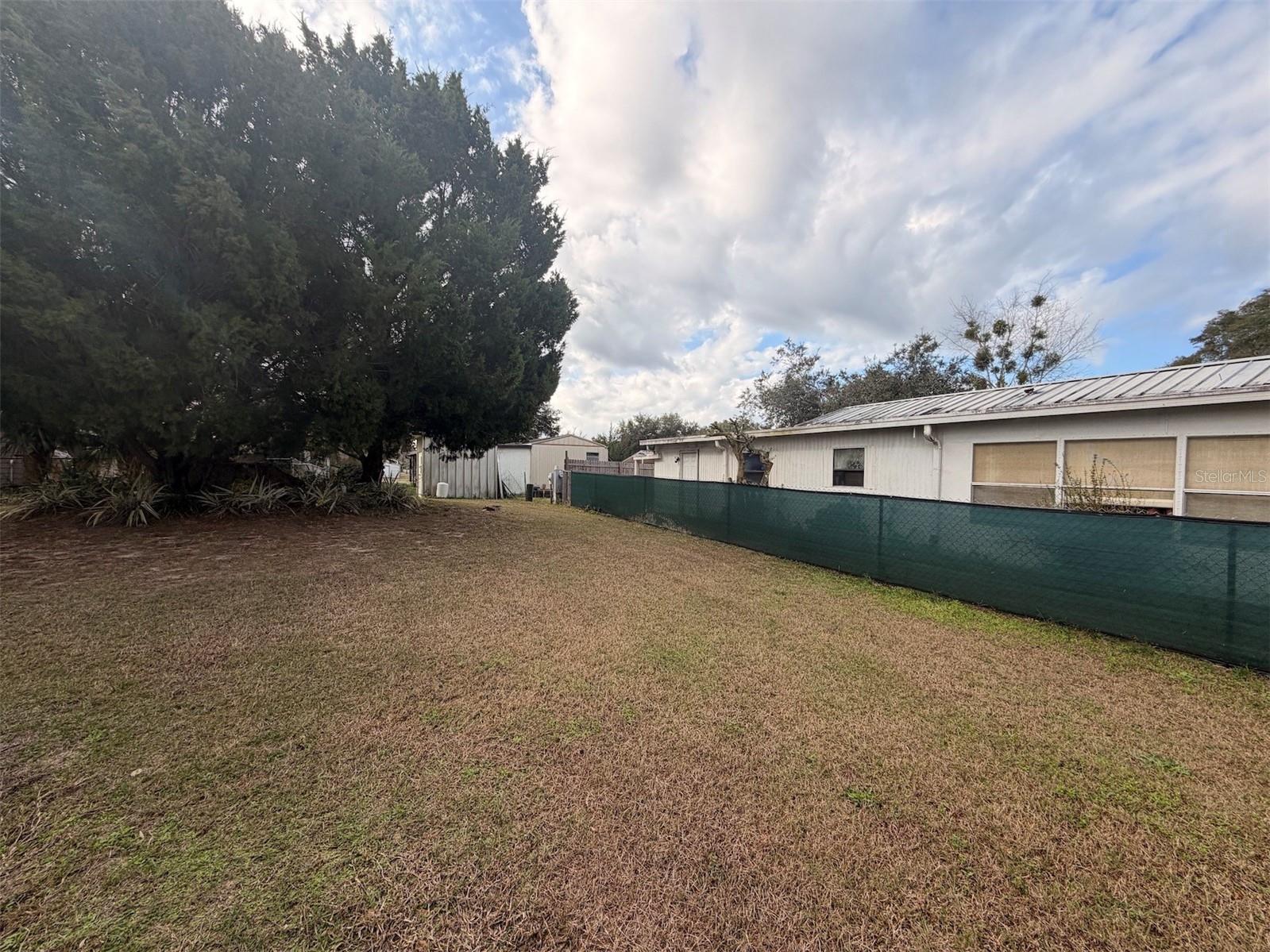 TB8464128 Property Photo