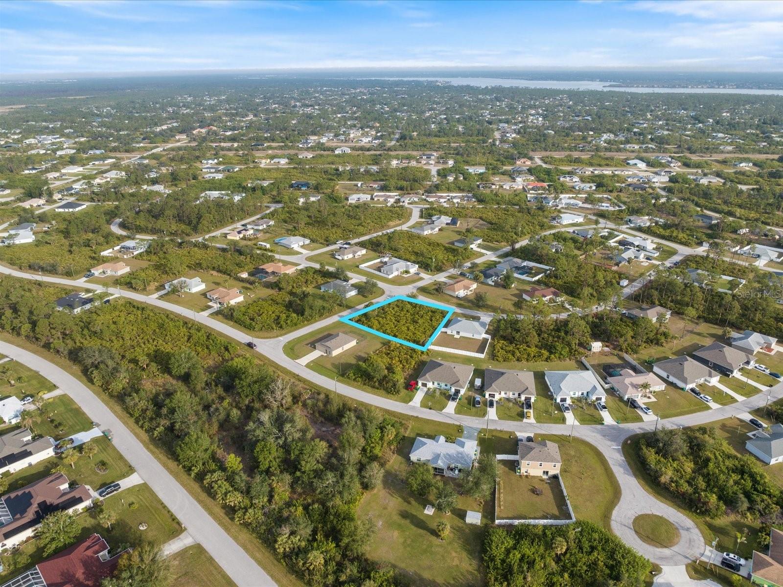 12142 APPLEBERG CIR, PORT CHARLOTTE, FL, 33981