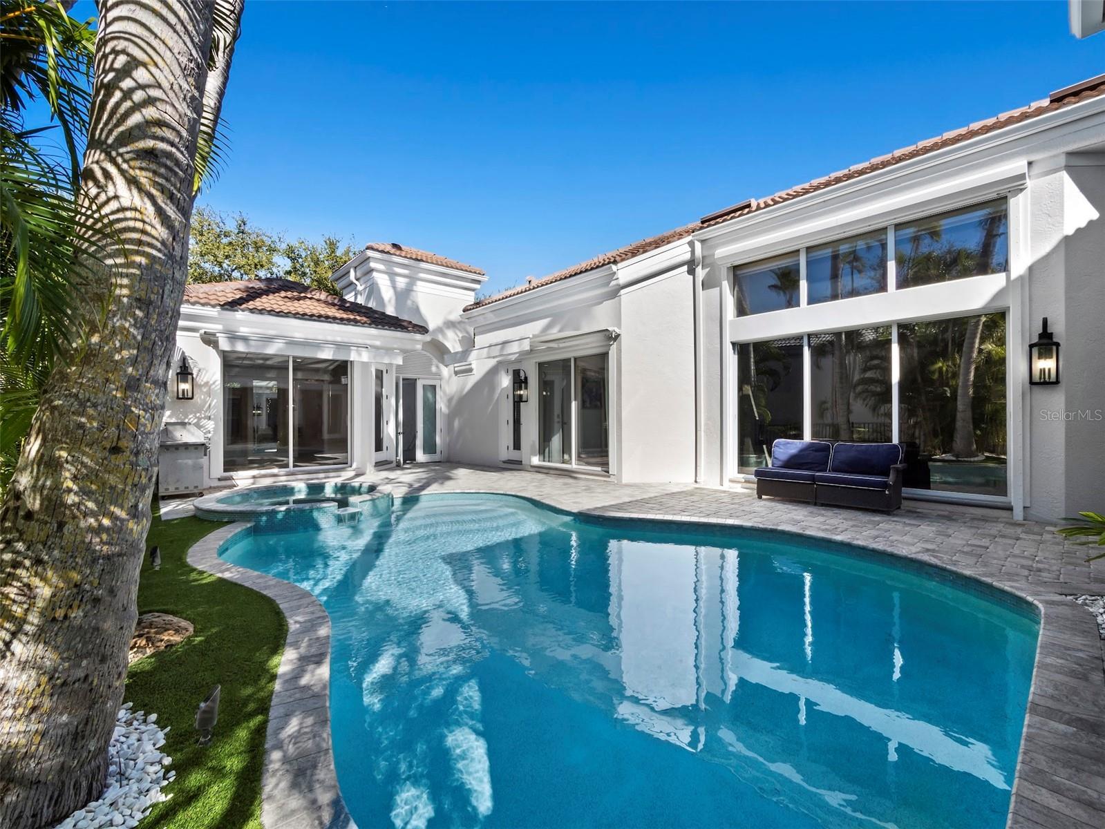 A4678167 Property Photo