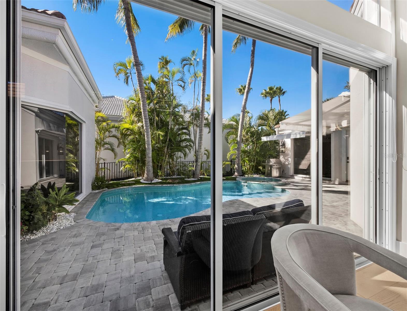 A4678167 Property Photo