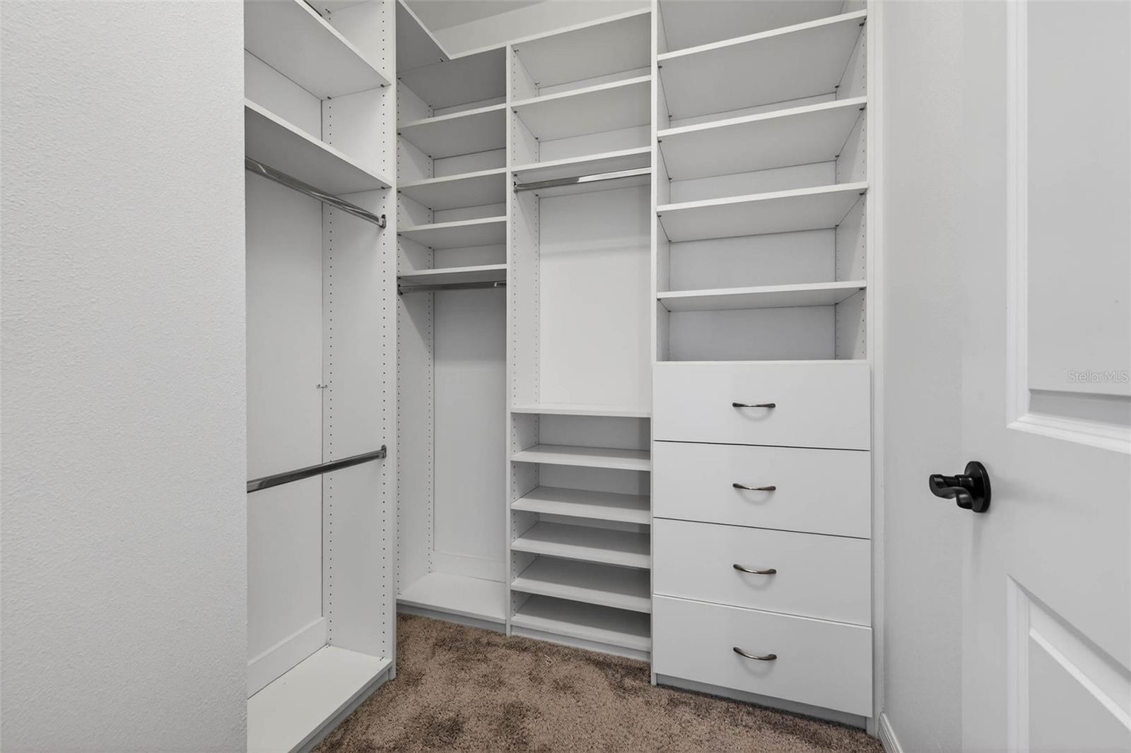 Bedroom 4 Ensuite Custom Closet