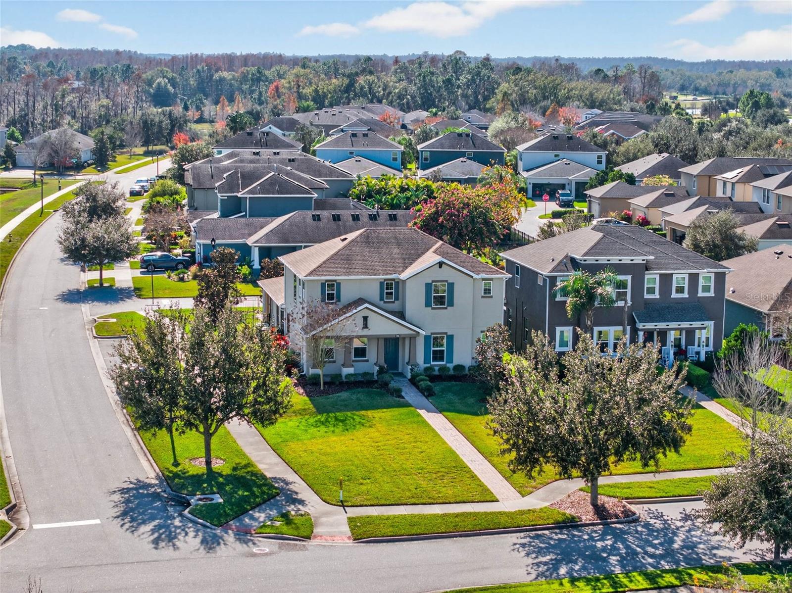 Front Exterior/Corner Lot