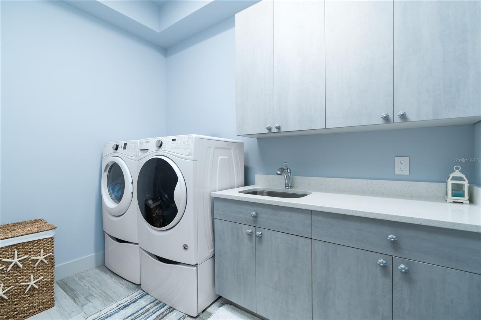 NS1087024 Property Photo