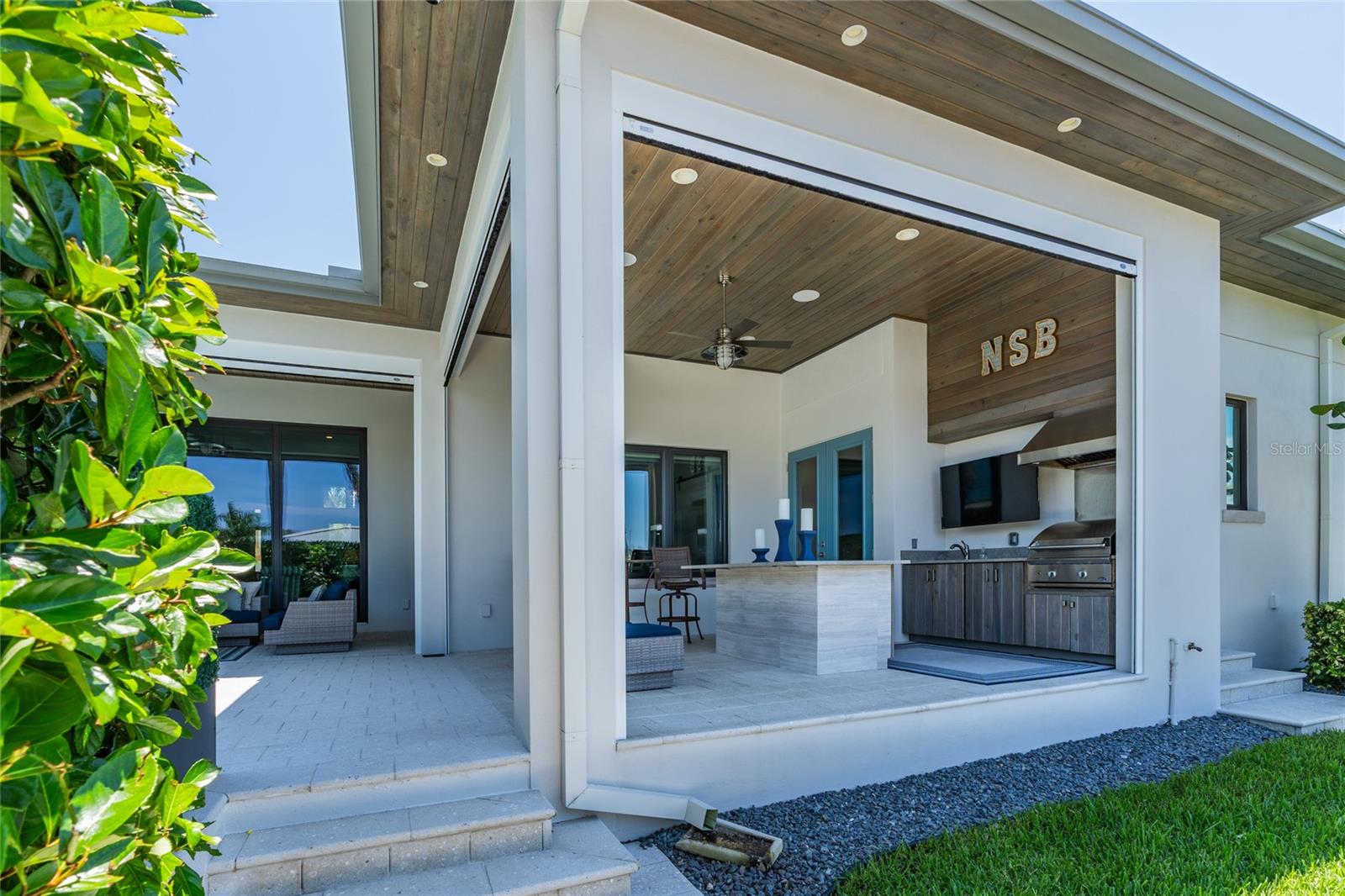 NS1087024 Property Photo