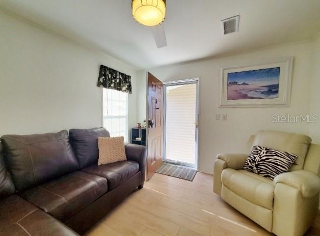 C7520164 Property Photo