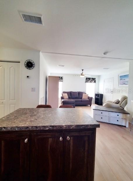 C7520164 Property Photo