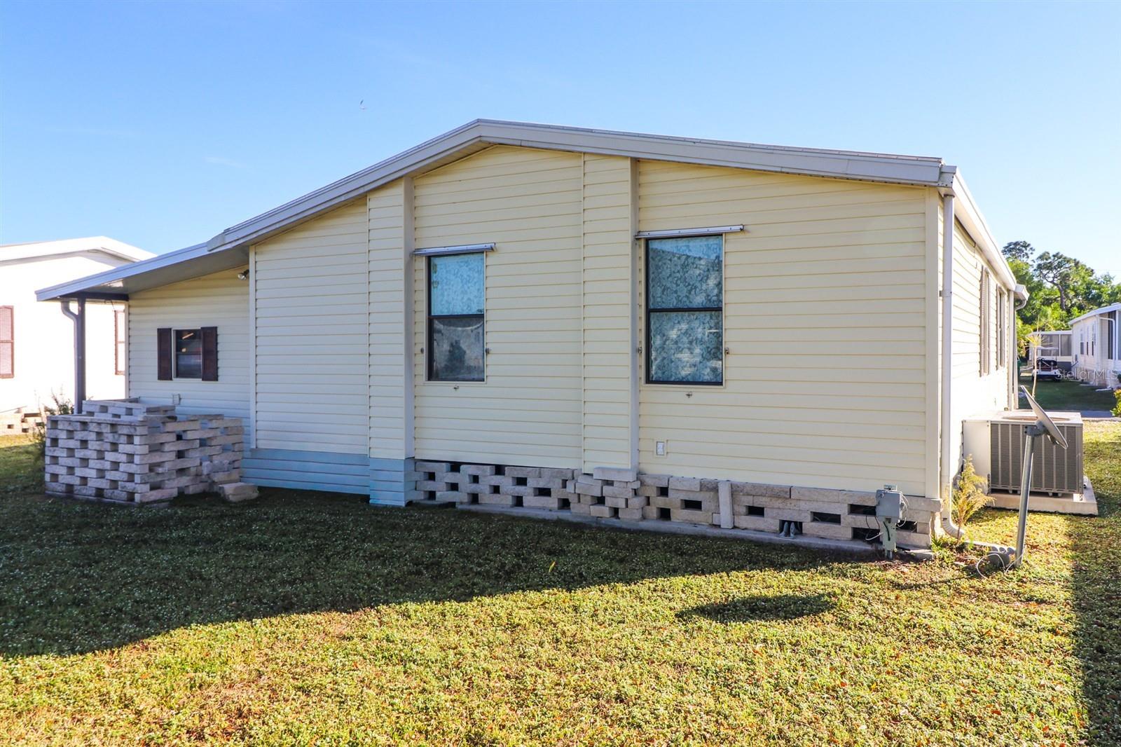 C7520171 Property Photo