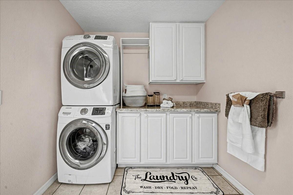 922 SOLEDAD WAY, THE VILLAGES, FL, 32159