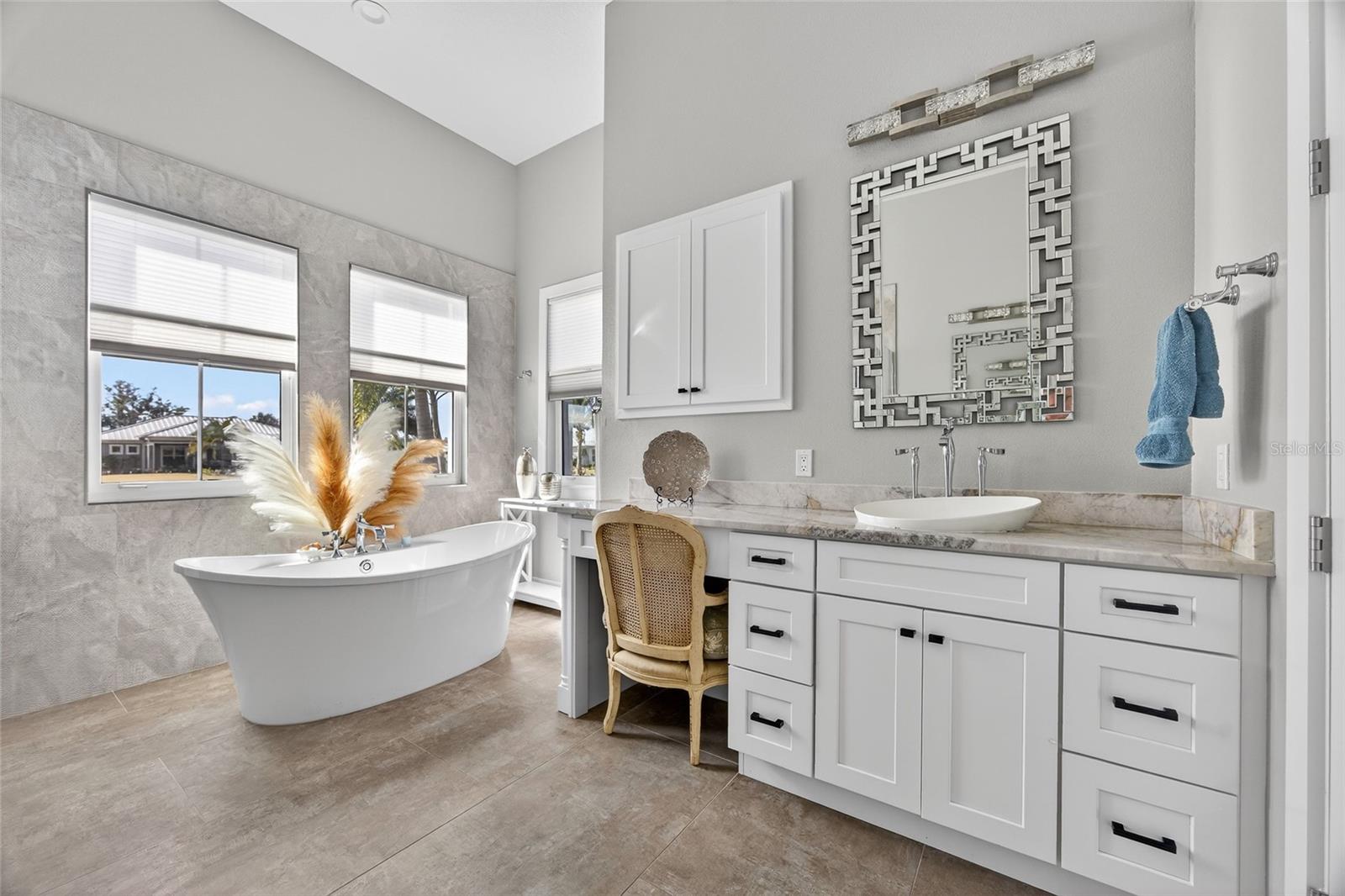 28991 SMUGGLERS LN, PUNTA GORDA, FL, 33982