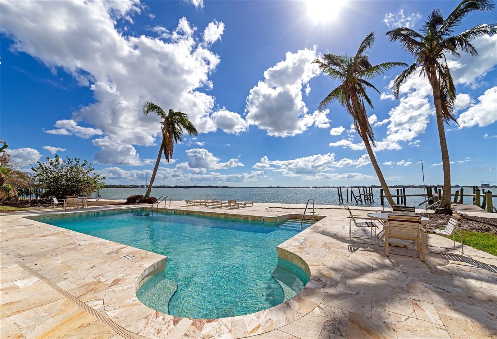 TB8464308 Property Photo