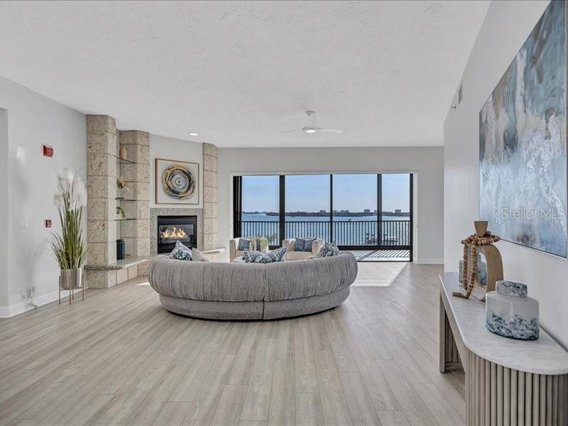 TB8464308 Property Photo