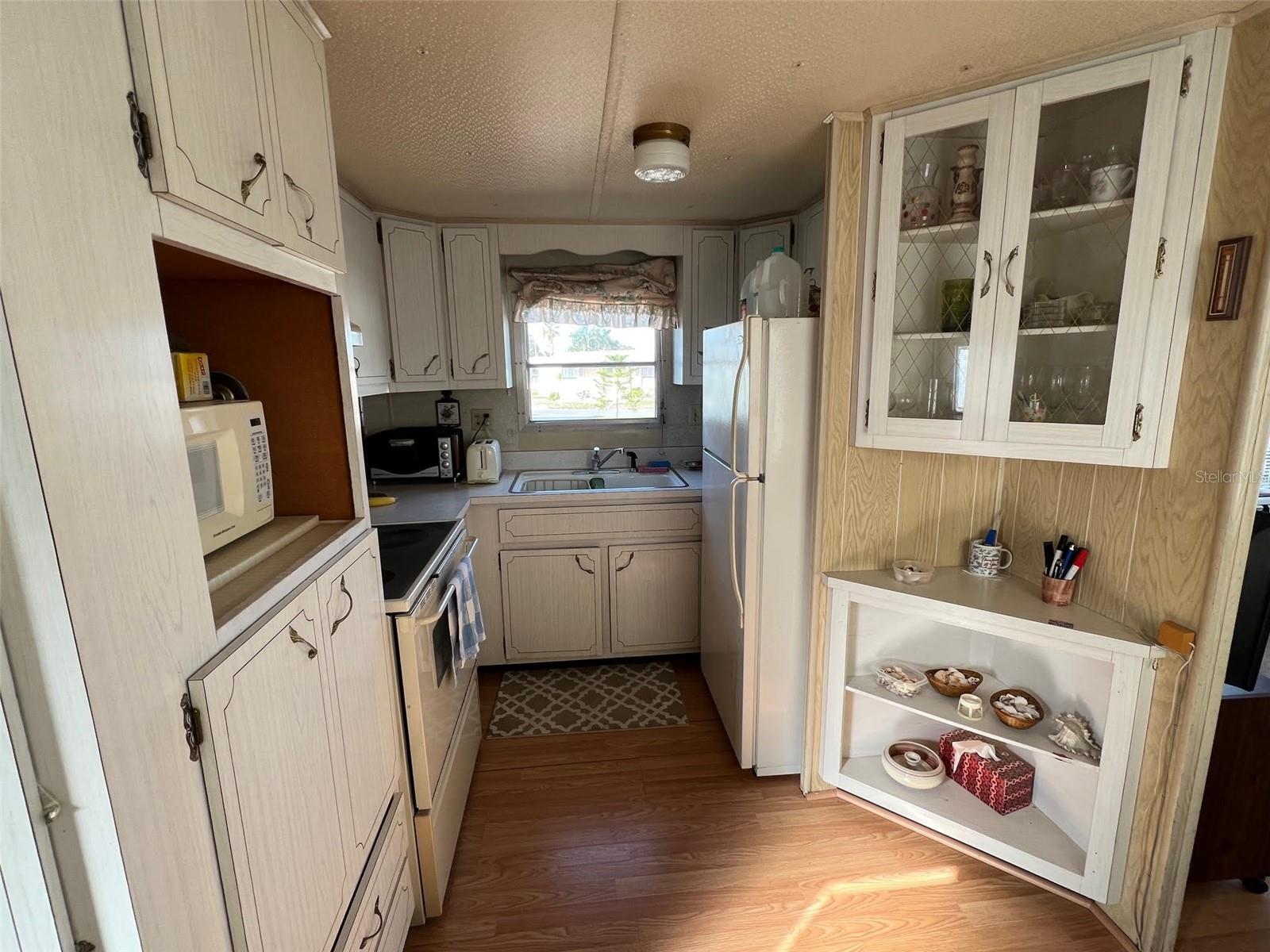 TB8464315 Property Photo