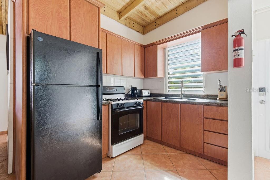 PR9118522 Property Photo