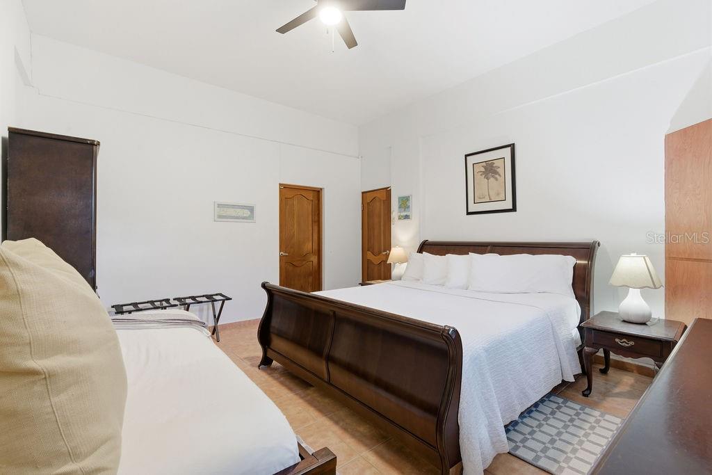 PR9118522 Property Photo