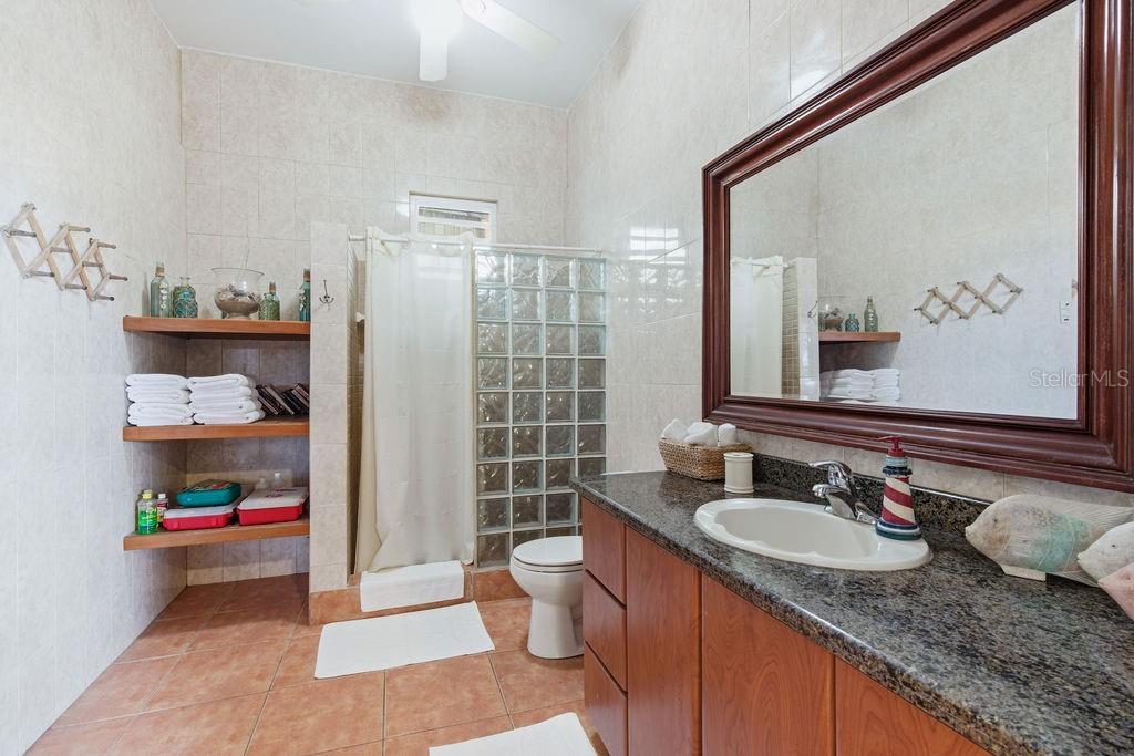 PR9118522 Property Photo