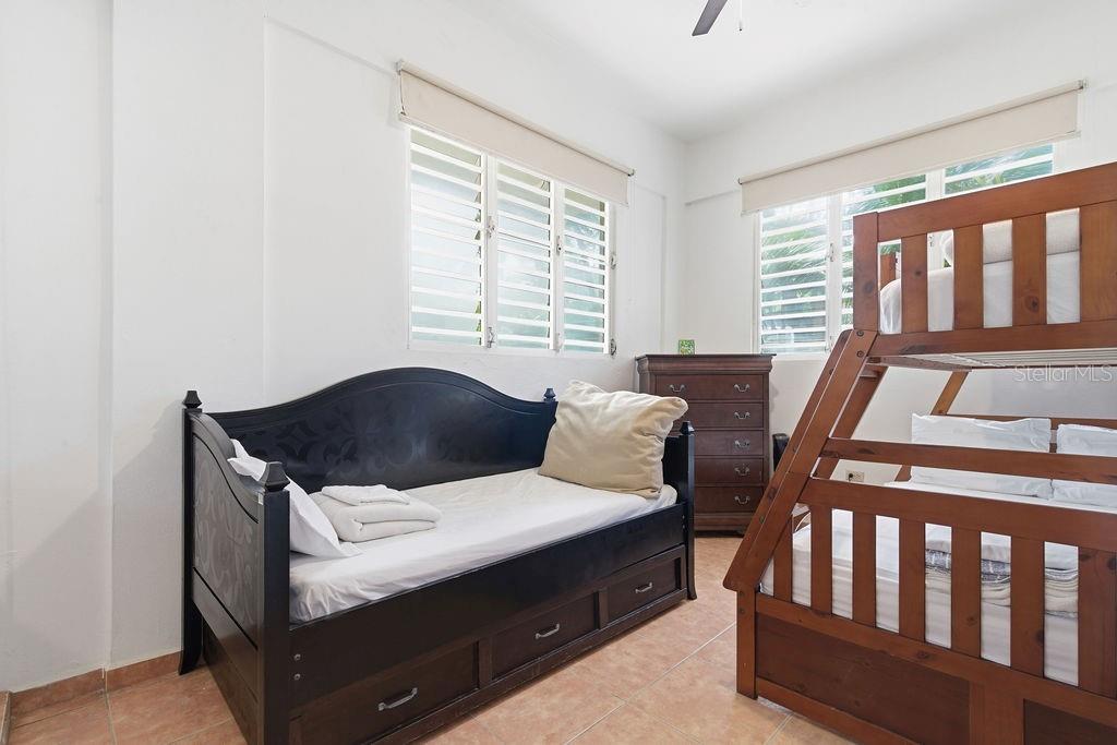 PR9118522 Property Photo