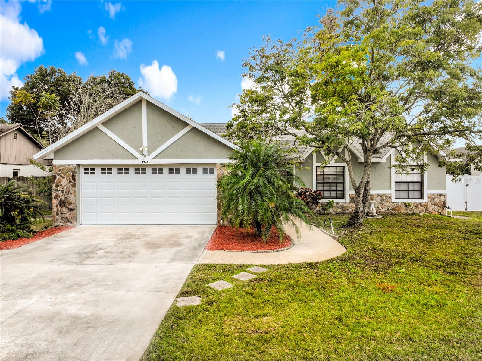 9966 KENDAL DR, ORLANDO, FL, 32817