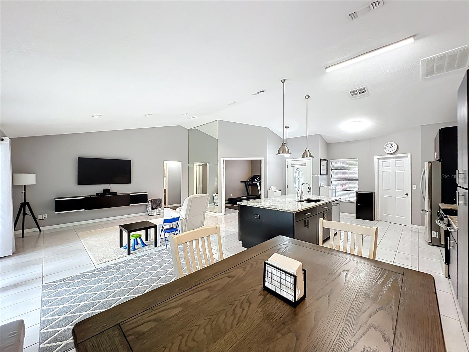 9966 KENDAL DR, ORLANDO, FL, 32817