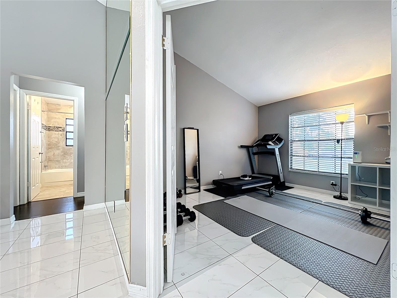 9966 KENDAL DR, ORLANDO, FL, 32817