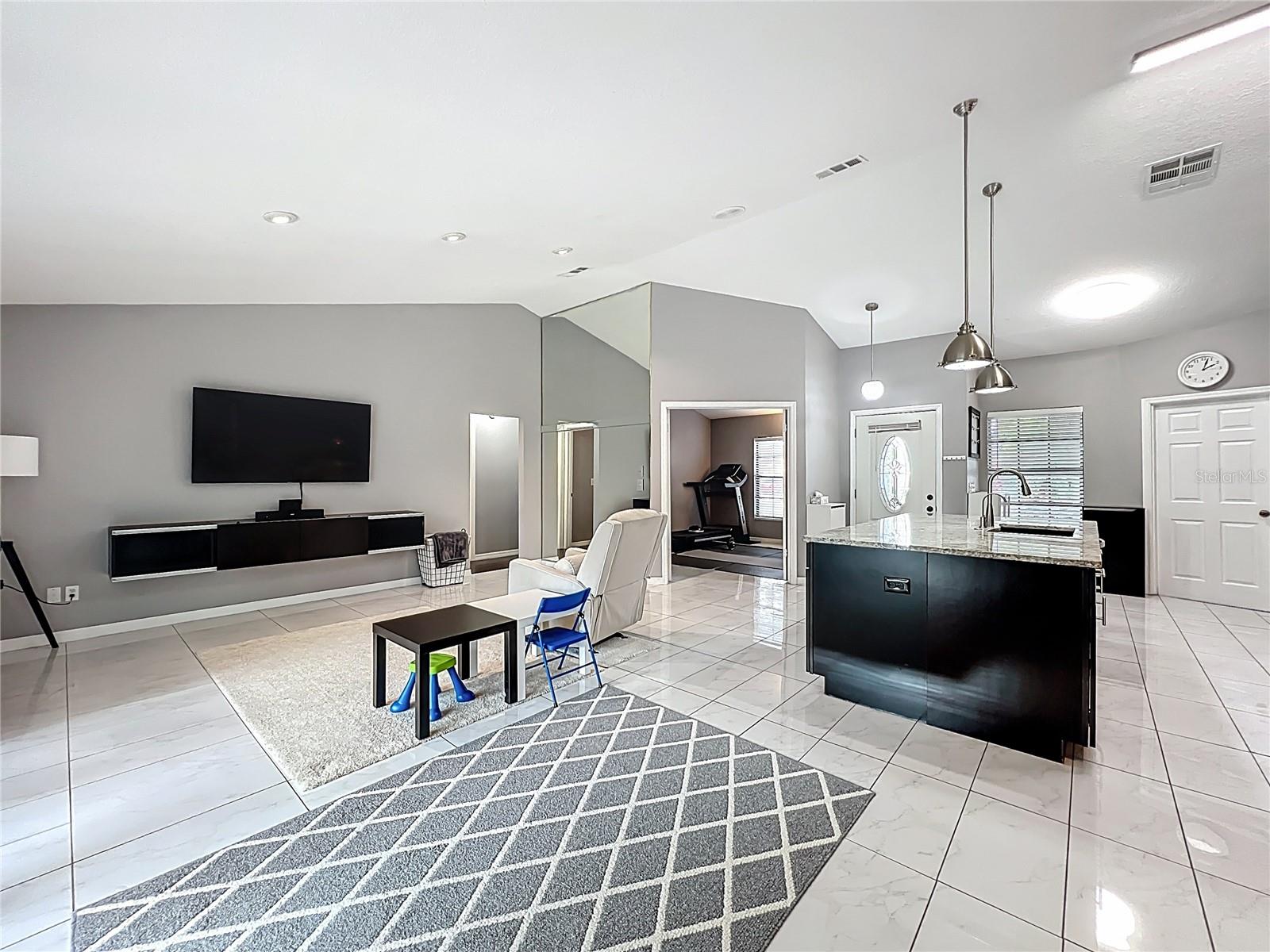 9966 KENDAL DR, ORLANDO, FL, 32817