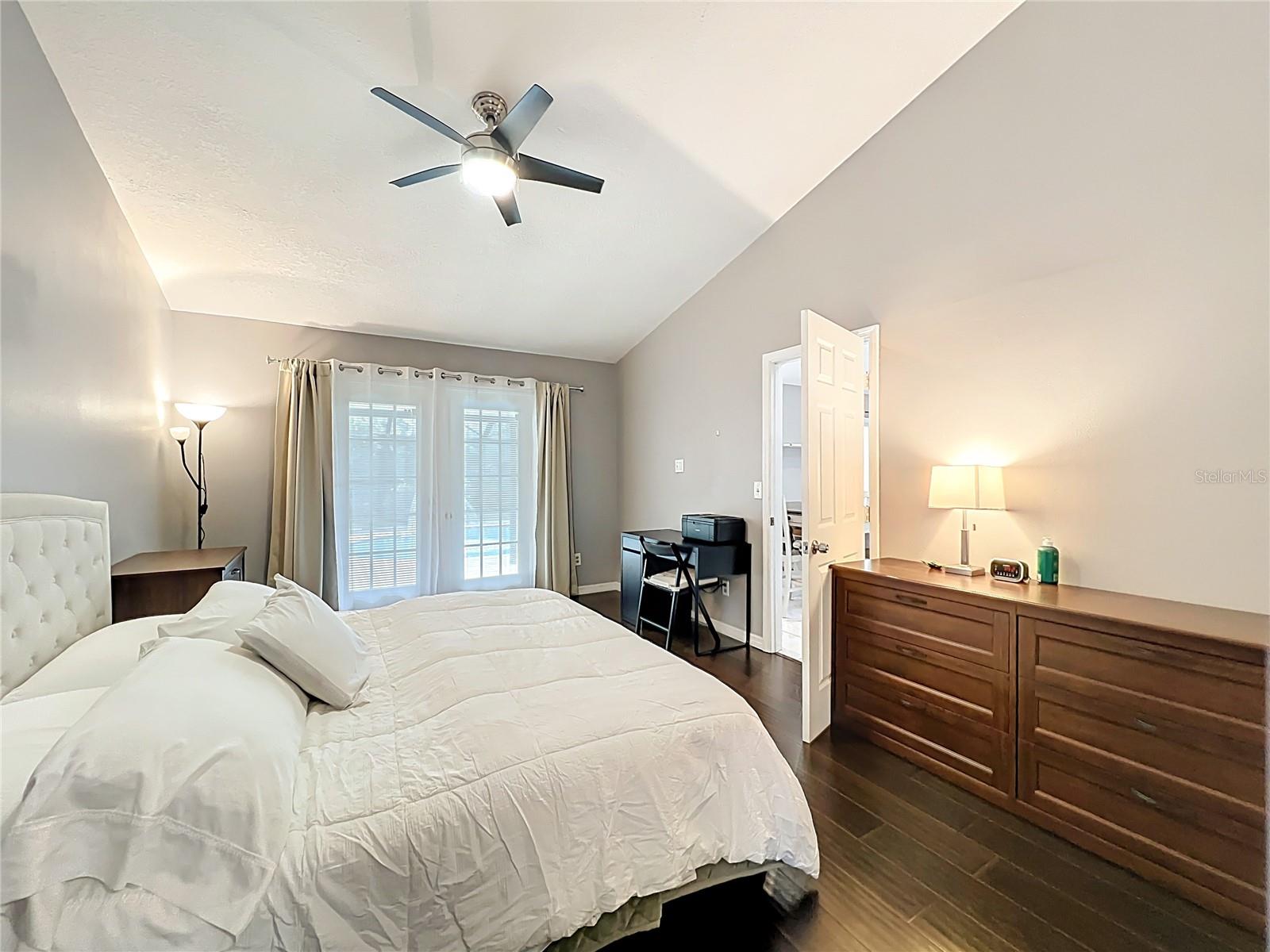 9966 KENDAL DR, ORLANDO, FL, 32817