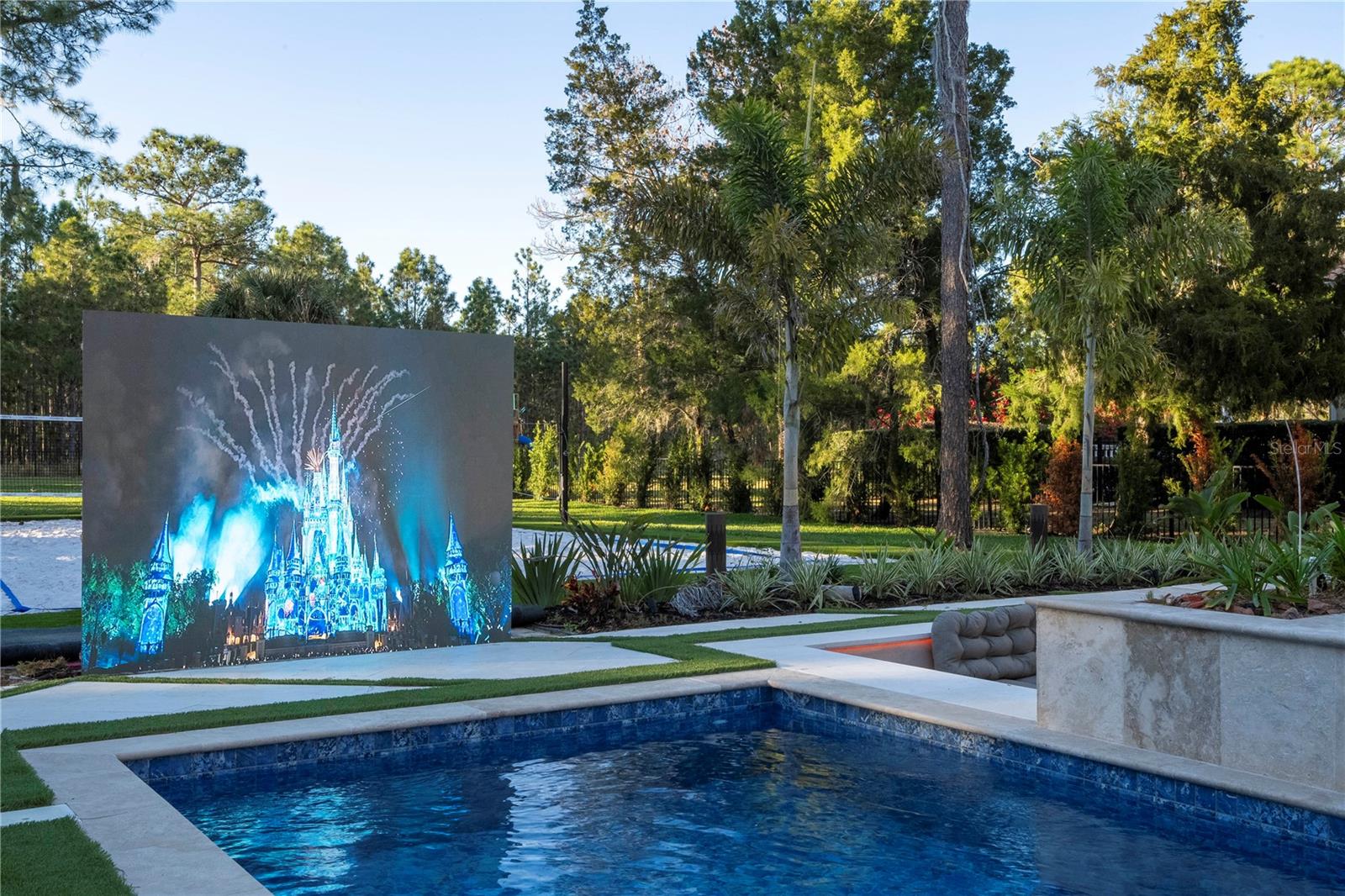 O6373737 Property Photo