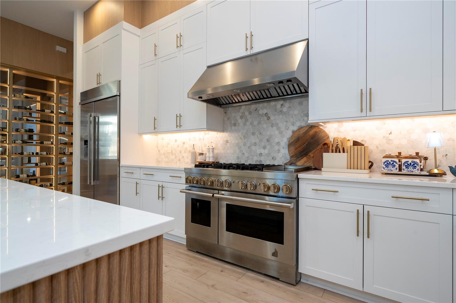 O6373737 Property Photo