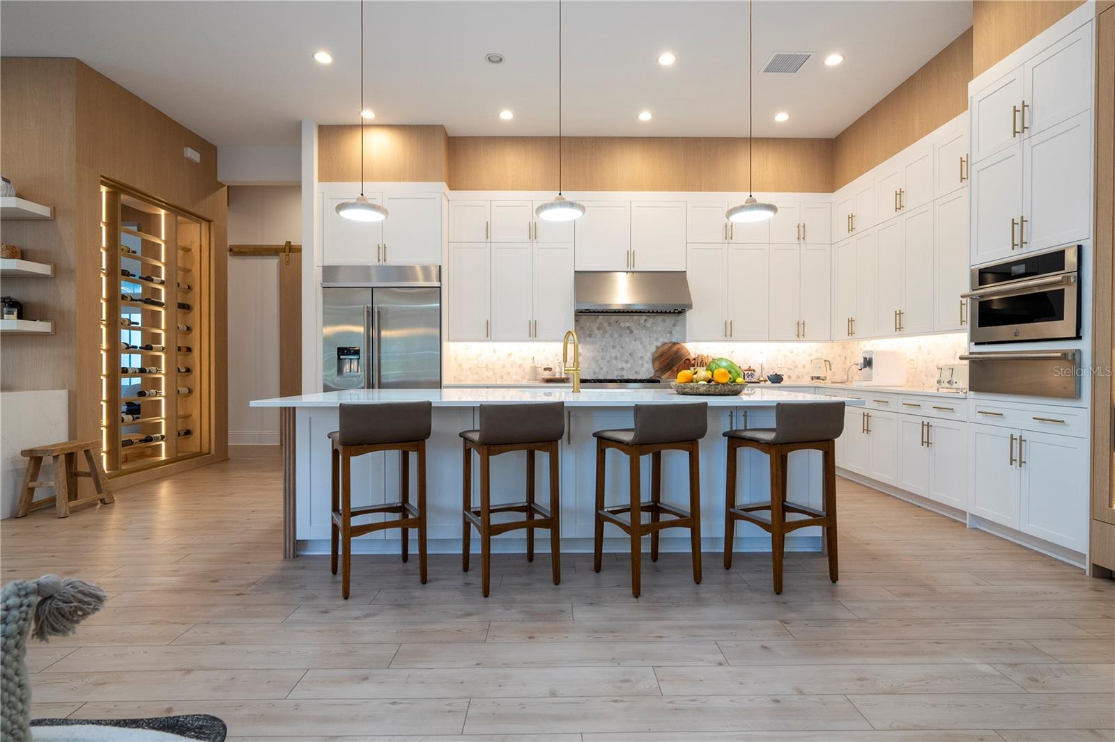 O6373737 Property Photo