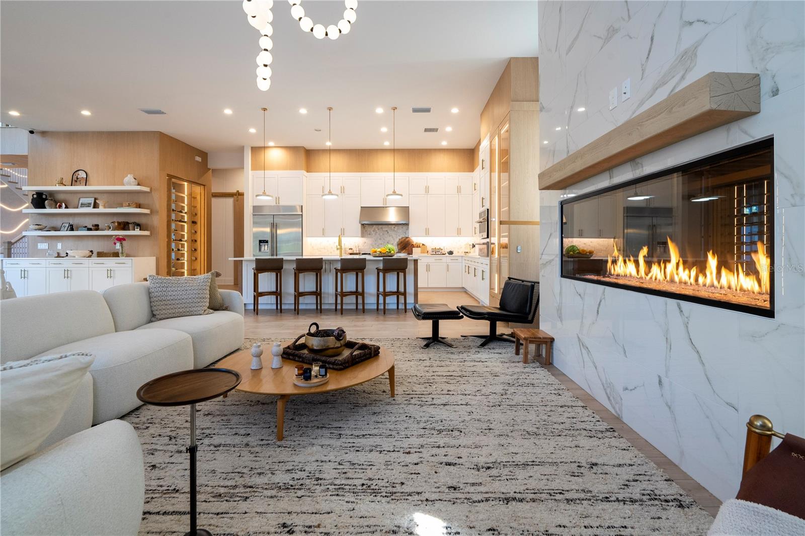 O6373737 Property Photo