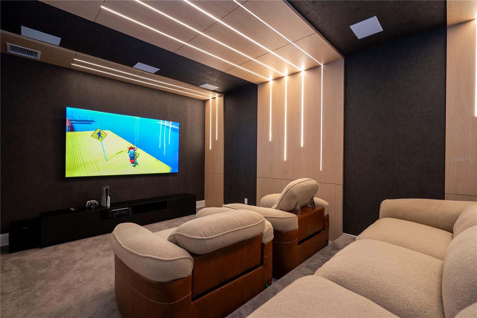 O6373737 Property Photo