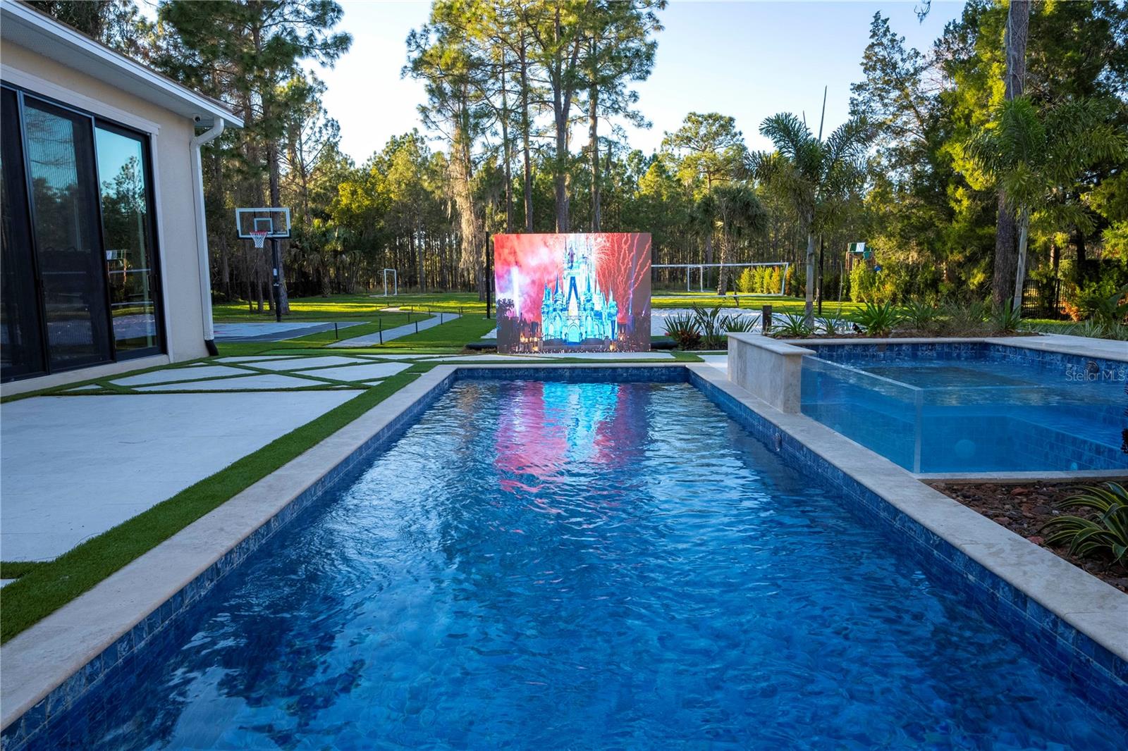 O6373737 Property Photo