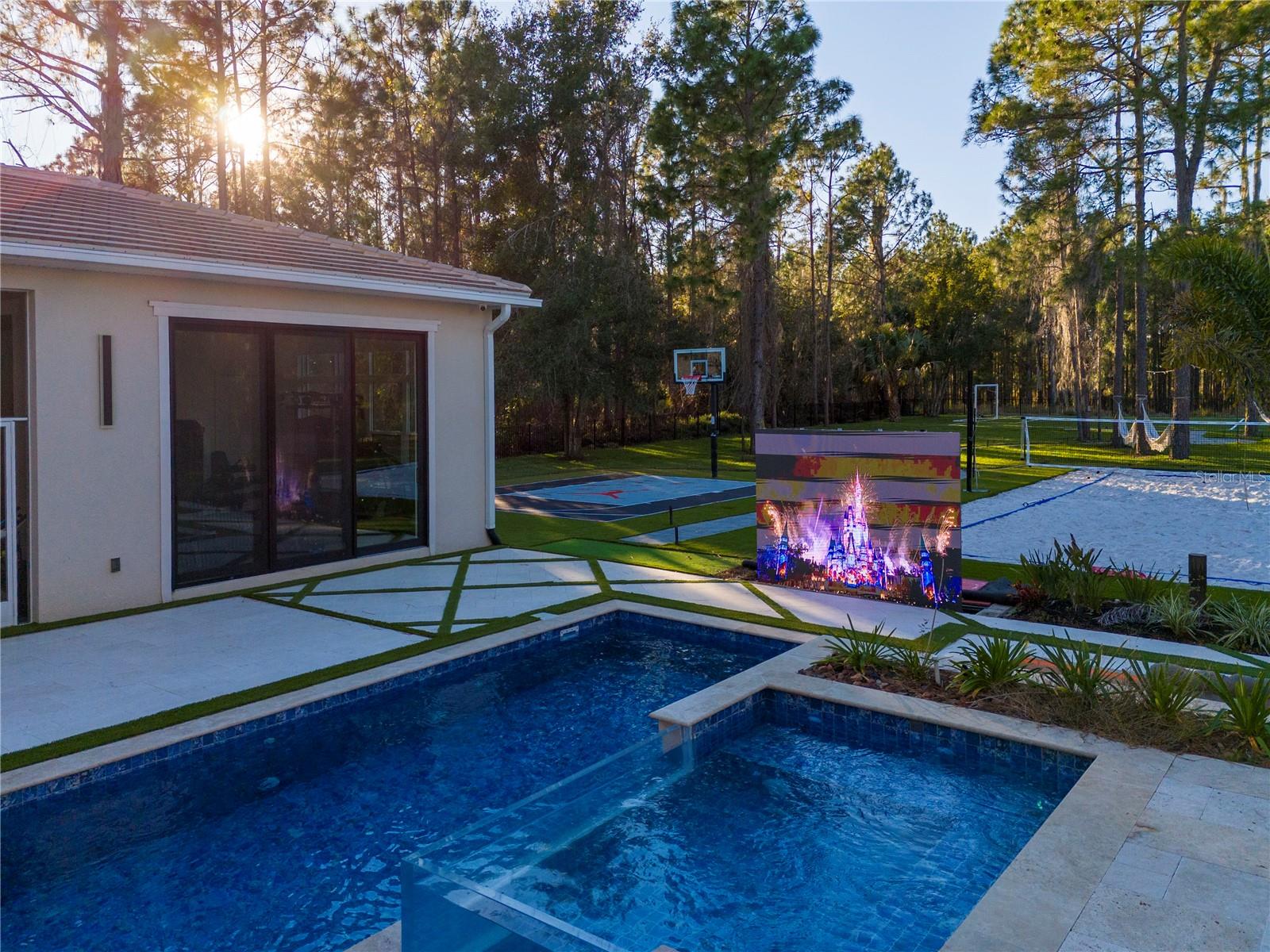 O6373737 Property Photo