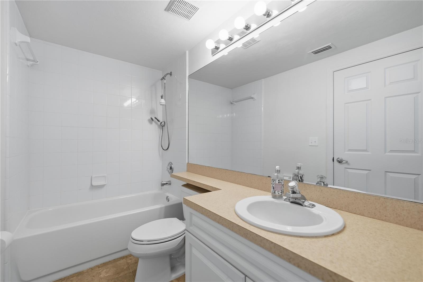 10529 NW 28TH LN, GAINESVILLE, FL, 32606