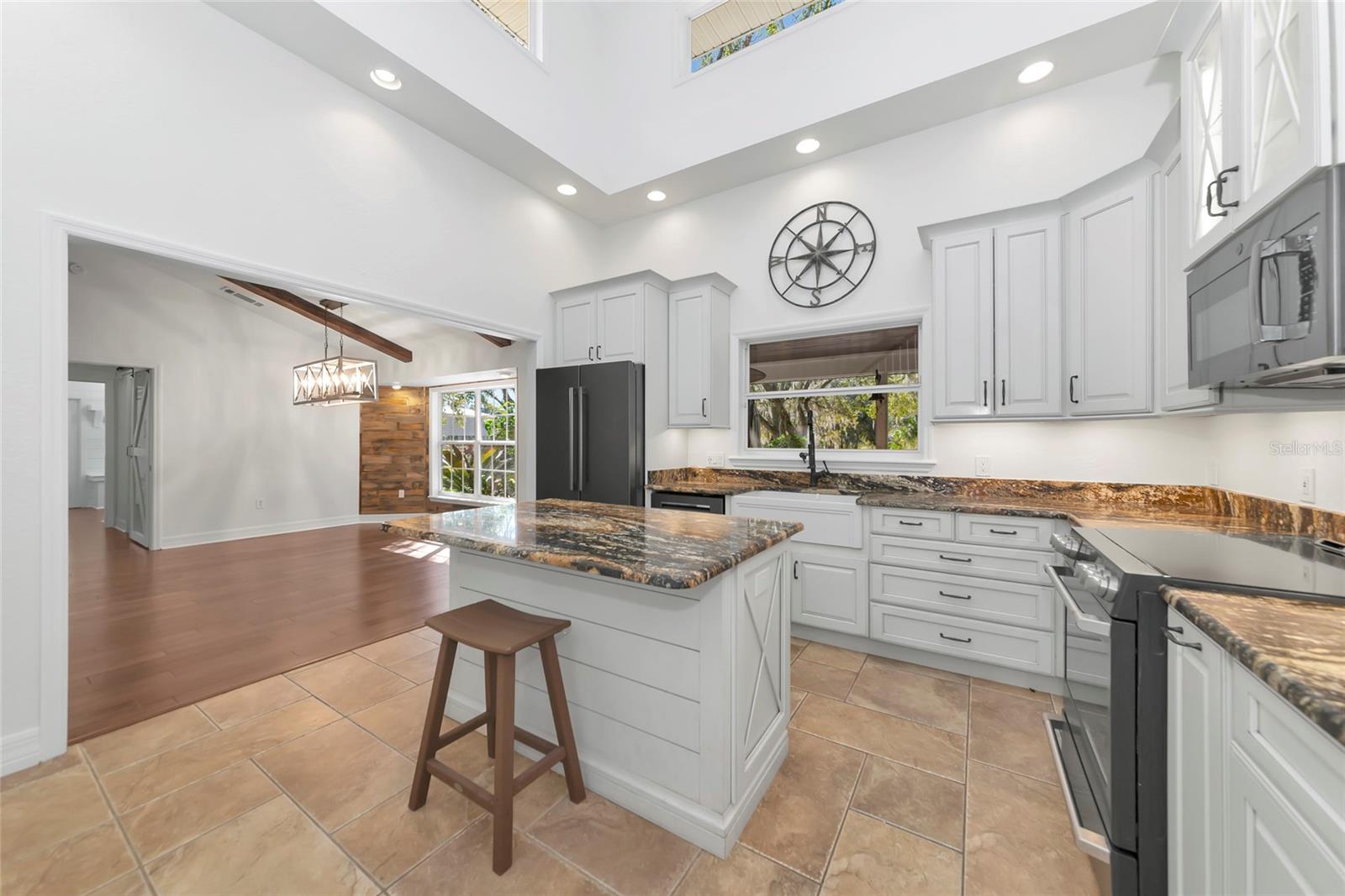 15210 WATERLINE RD, BRADENTON, FL, 34212