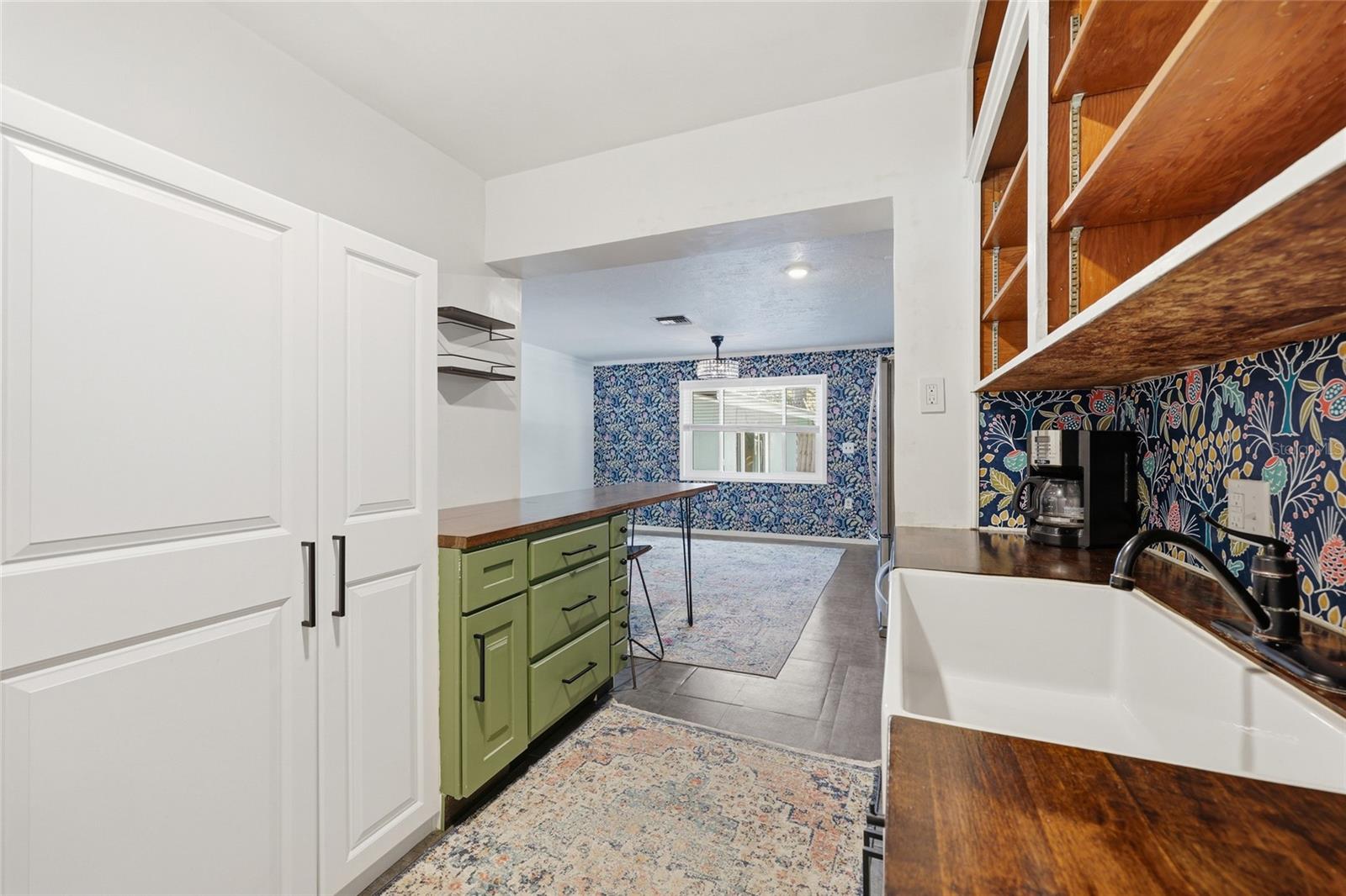 1334 NE 9TH ST, ST, GAINESVILLE, FL, 32601