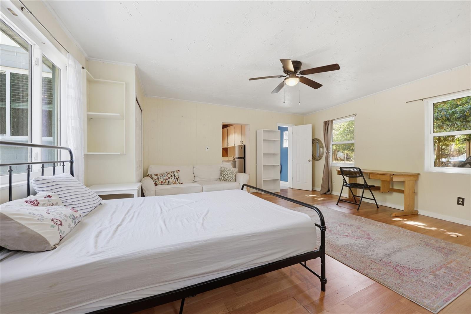 1334 NE 9TH ST, ST, GAINESVILLE, FL, 32601