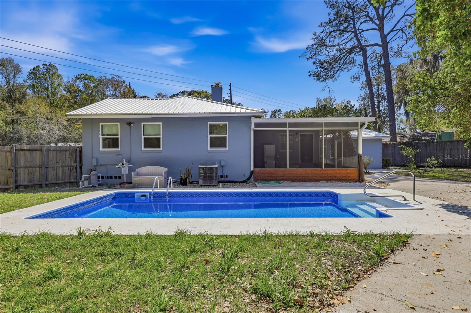 1334 NE 9TH ST, ST, GAINESVILLE, FL, 32601