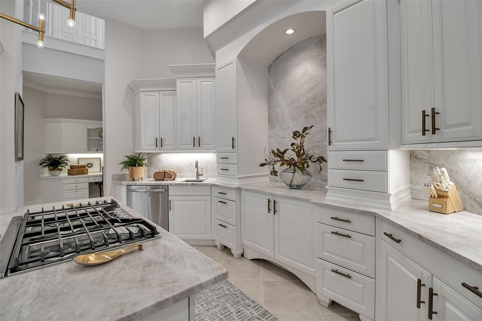 A4678336 Property Photo