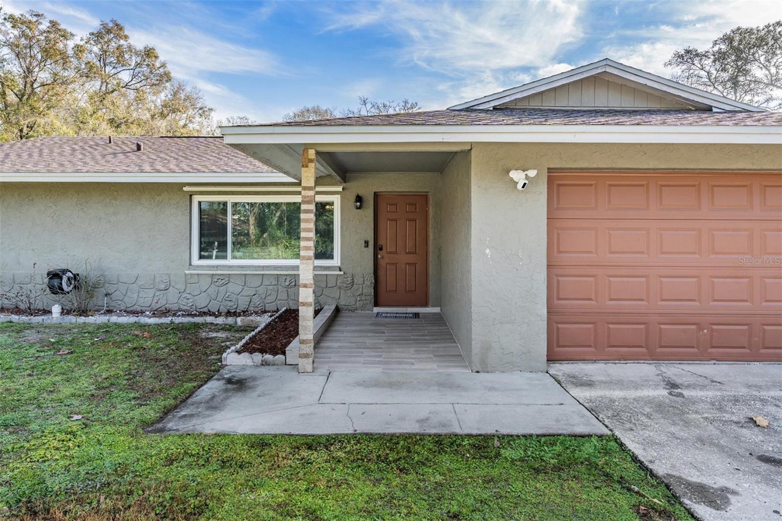 18631 SAN RIO CIR, LUTZ, FL, 33549