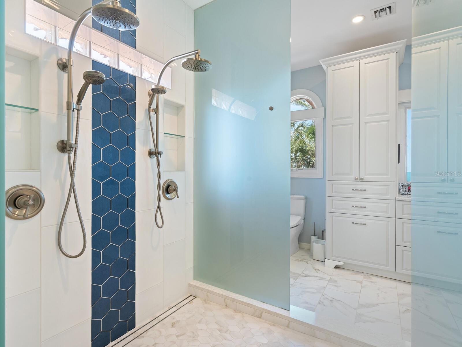 A4678340 Property Photo