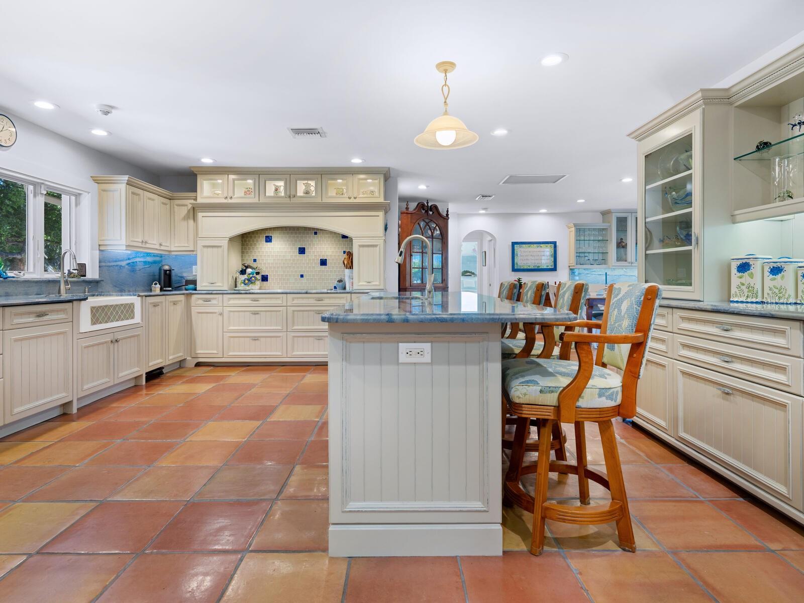 A4678340 Property Photo