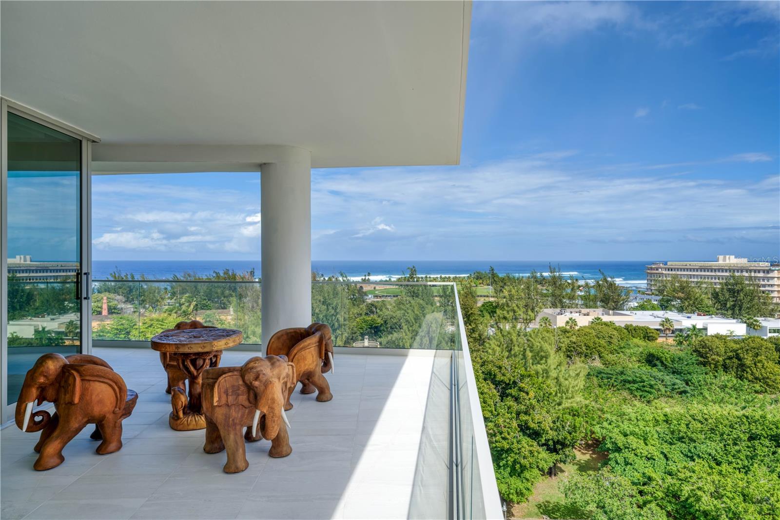 PR9118536 Property Photo