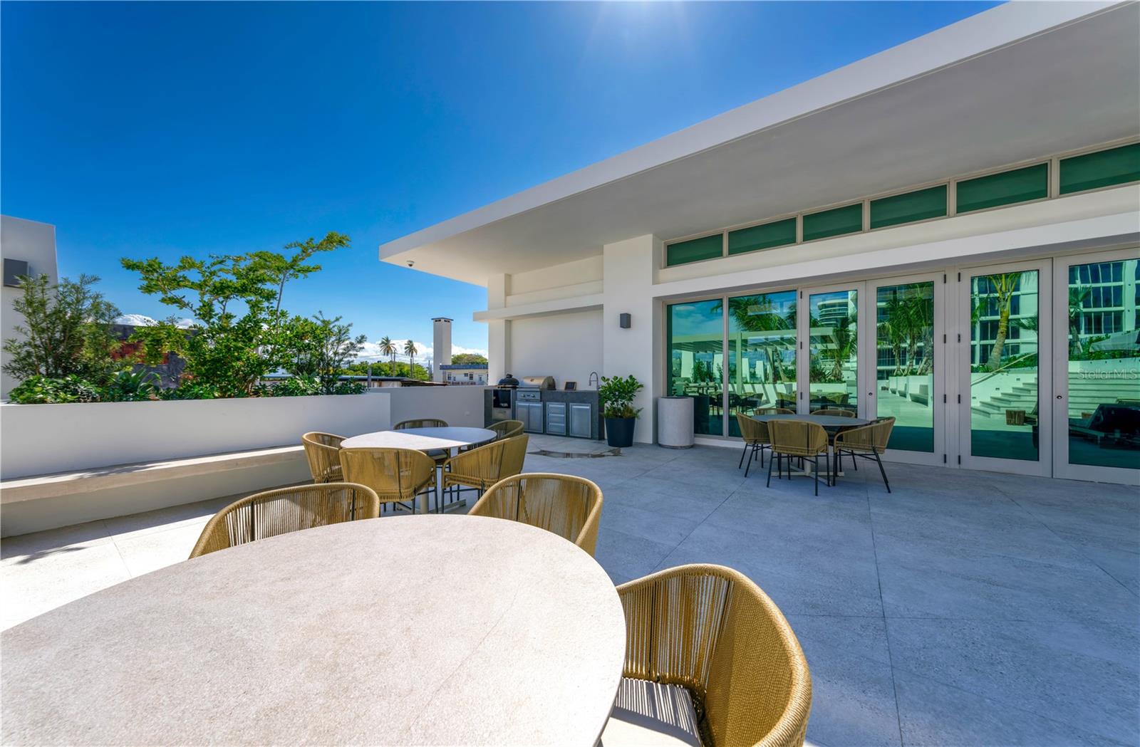 PR9118536 Property Photo