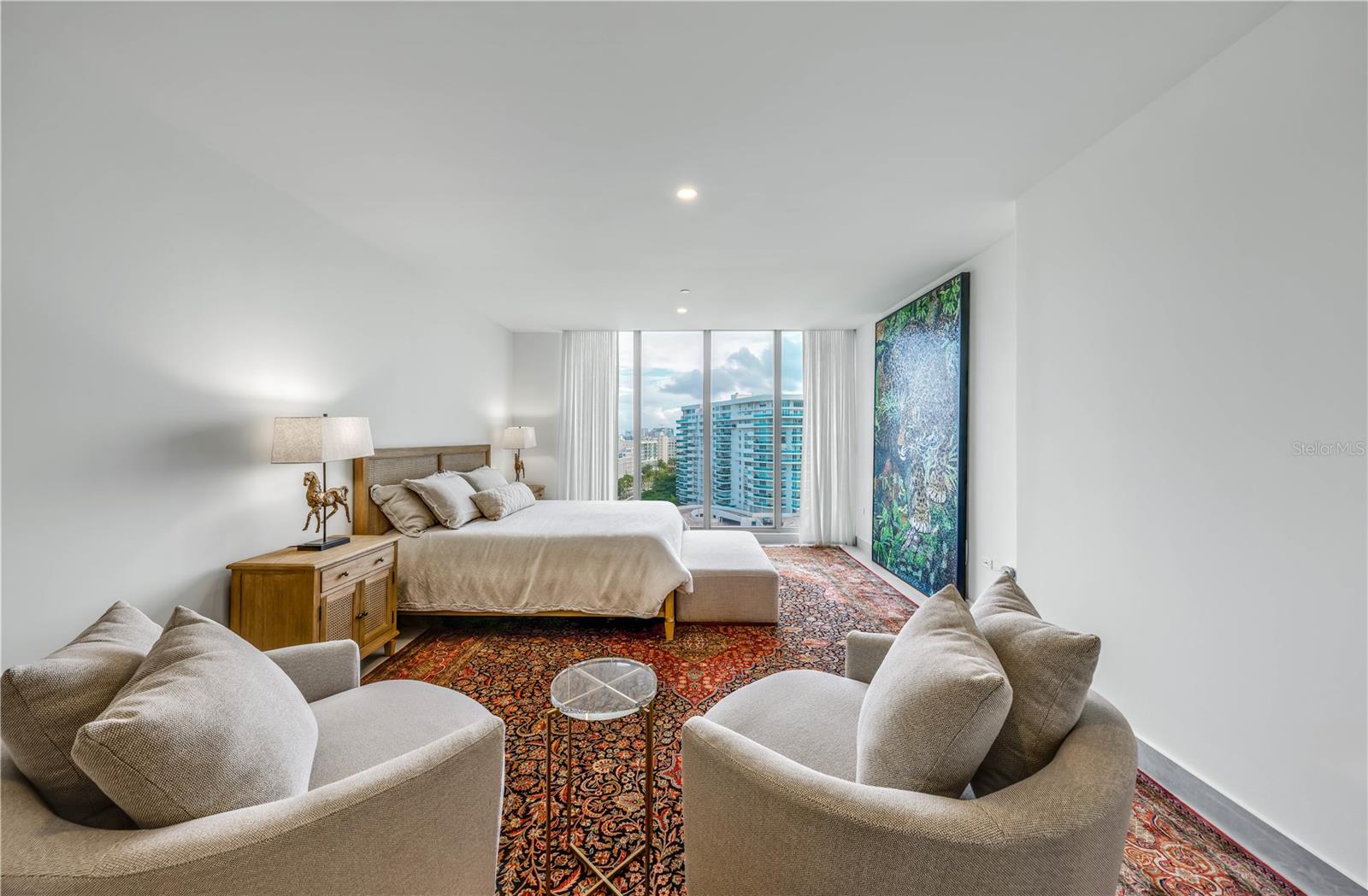 PR9118536 Property Photo