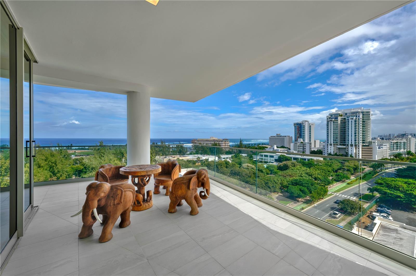 PR9118536 Property Photo