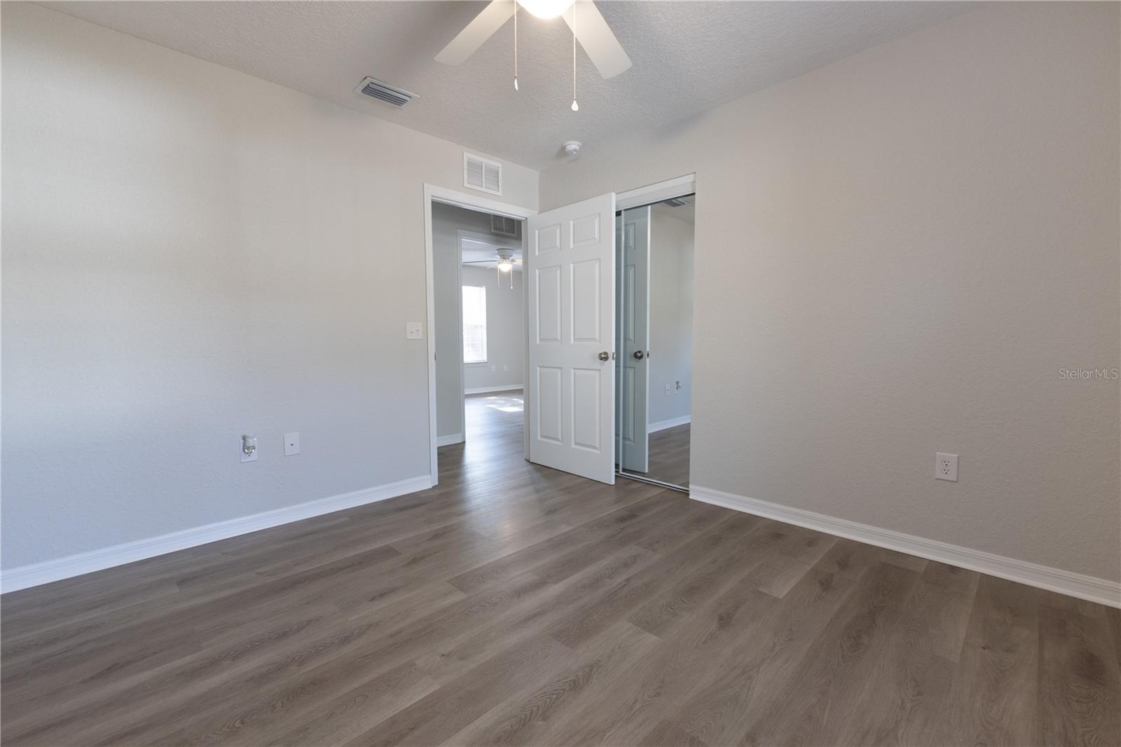 4438 CALAMONDIN ST, LADY LAKE, FL, 32159