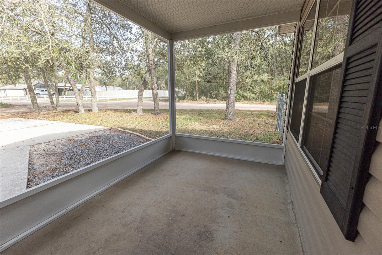 4438 CALAMONDIN ST, LADY LAKE, FL, 32159