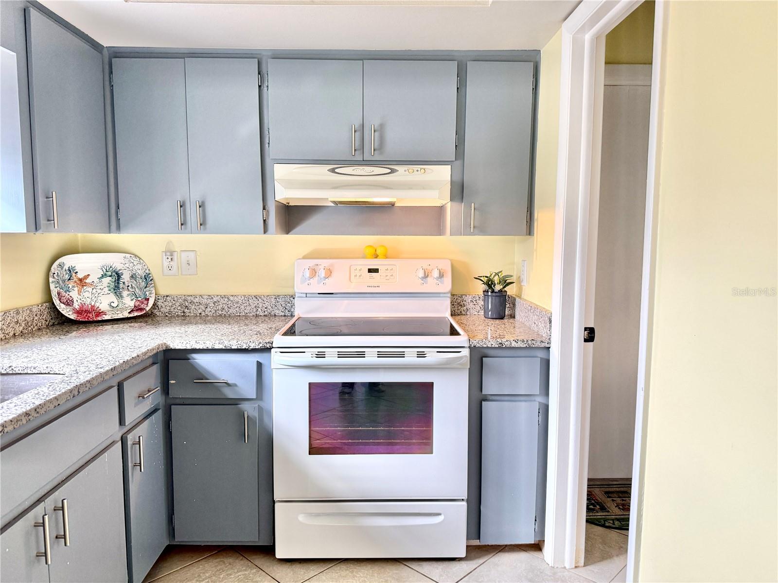 A4678365 Property Photo