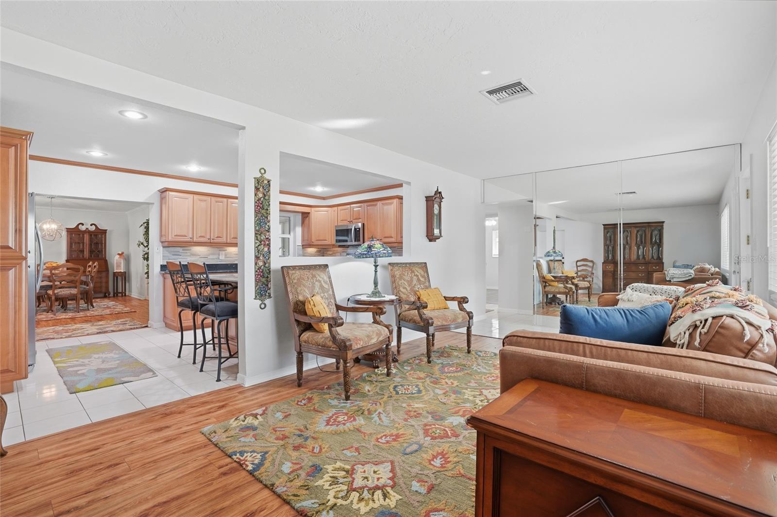 TB8464723 Property Photo