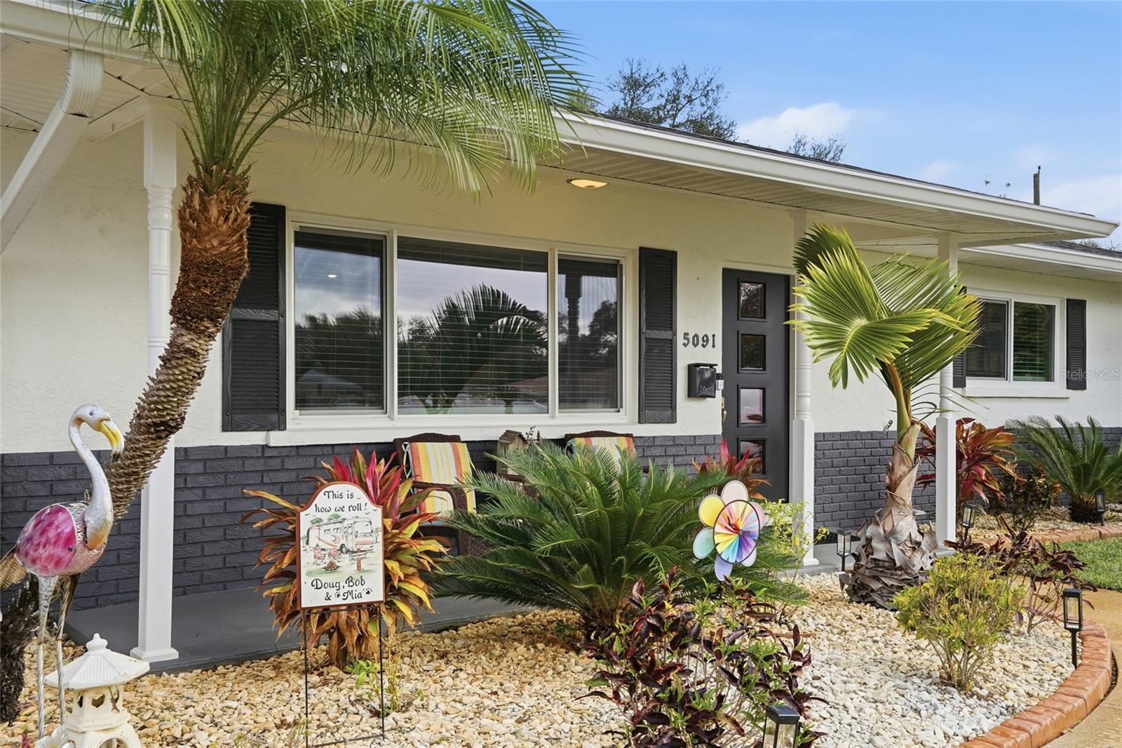 TB8464723 Property Photo